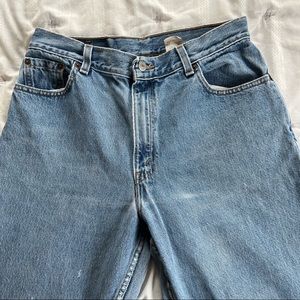 Vintage Levi’s mom jeans